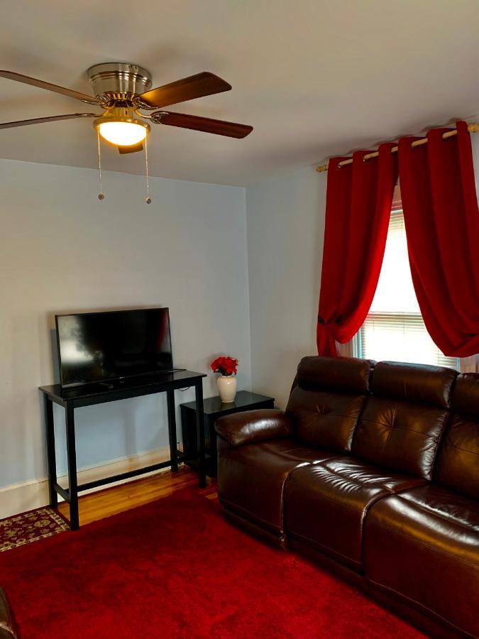 Stylish, Cozy 2Br Private Apt, 1St Floor, Well-Appointed, Near Providence, Ma, Ri Line, I-95 Access Pawtucket Exteriör bild